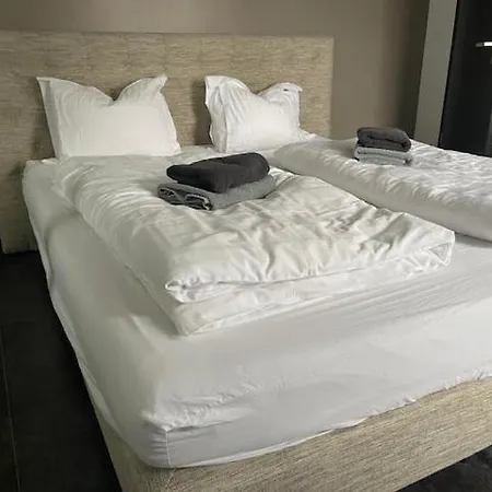 Xl Kristall بيت للعطل *